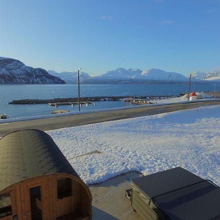 Alpan Apartments, Lyngenfjord Olderdalen Eksteriør billede
