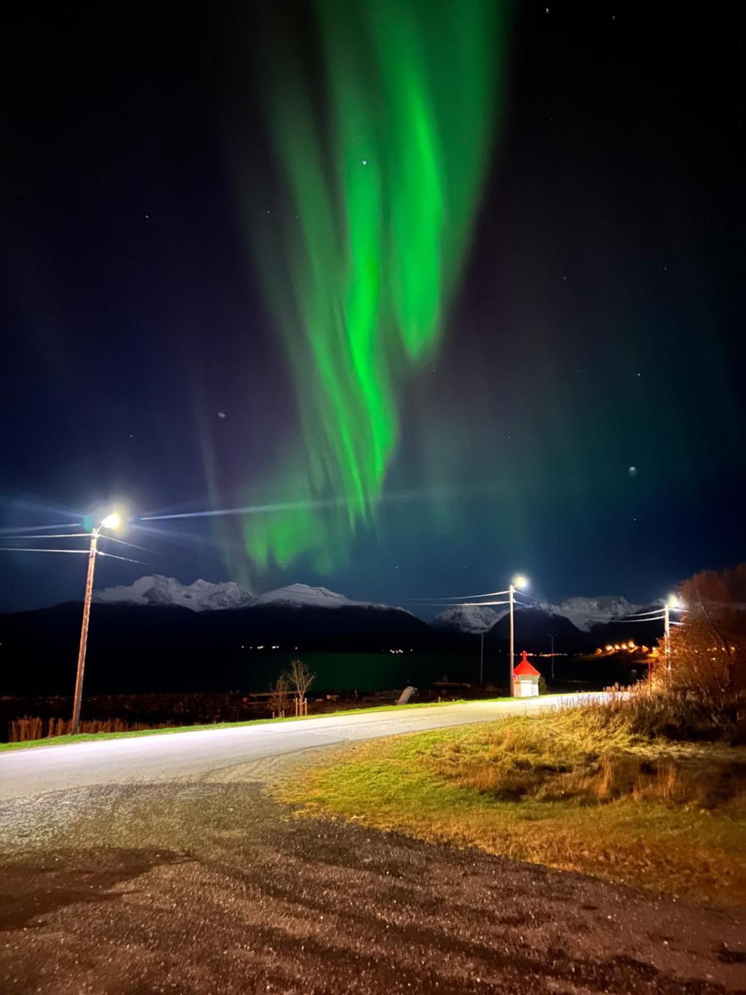 Alpan Apartments, Lyngenfjord Olderdalen Eksteriør billede