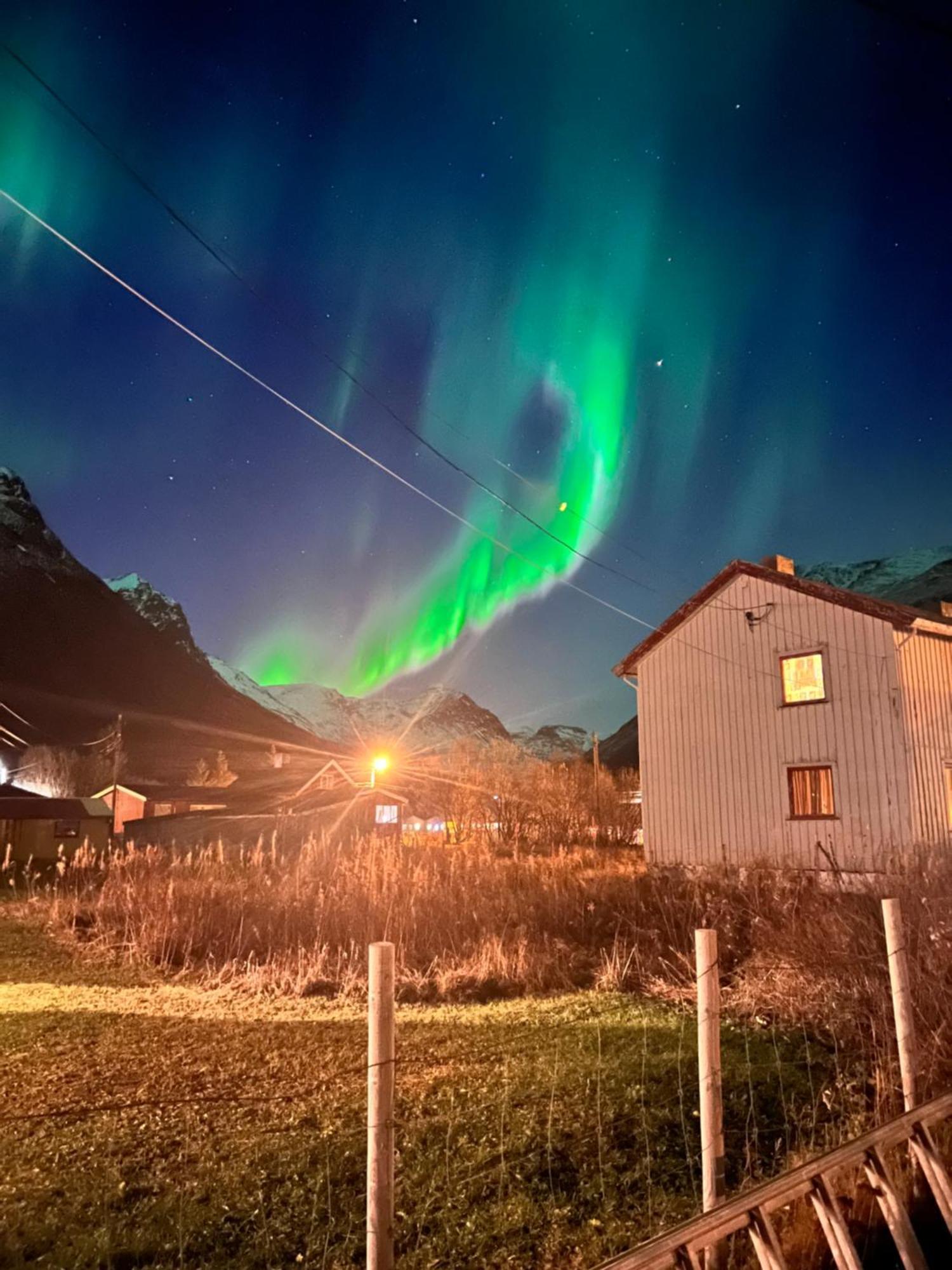 Alpan Apartments, Lyngenfjord Olderdalen Eksteriør billede