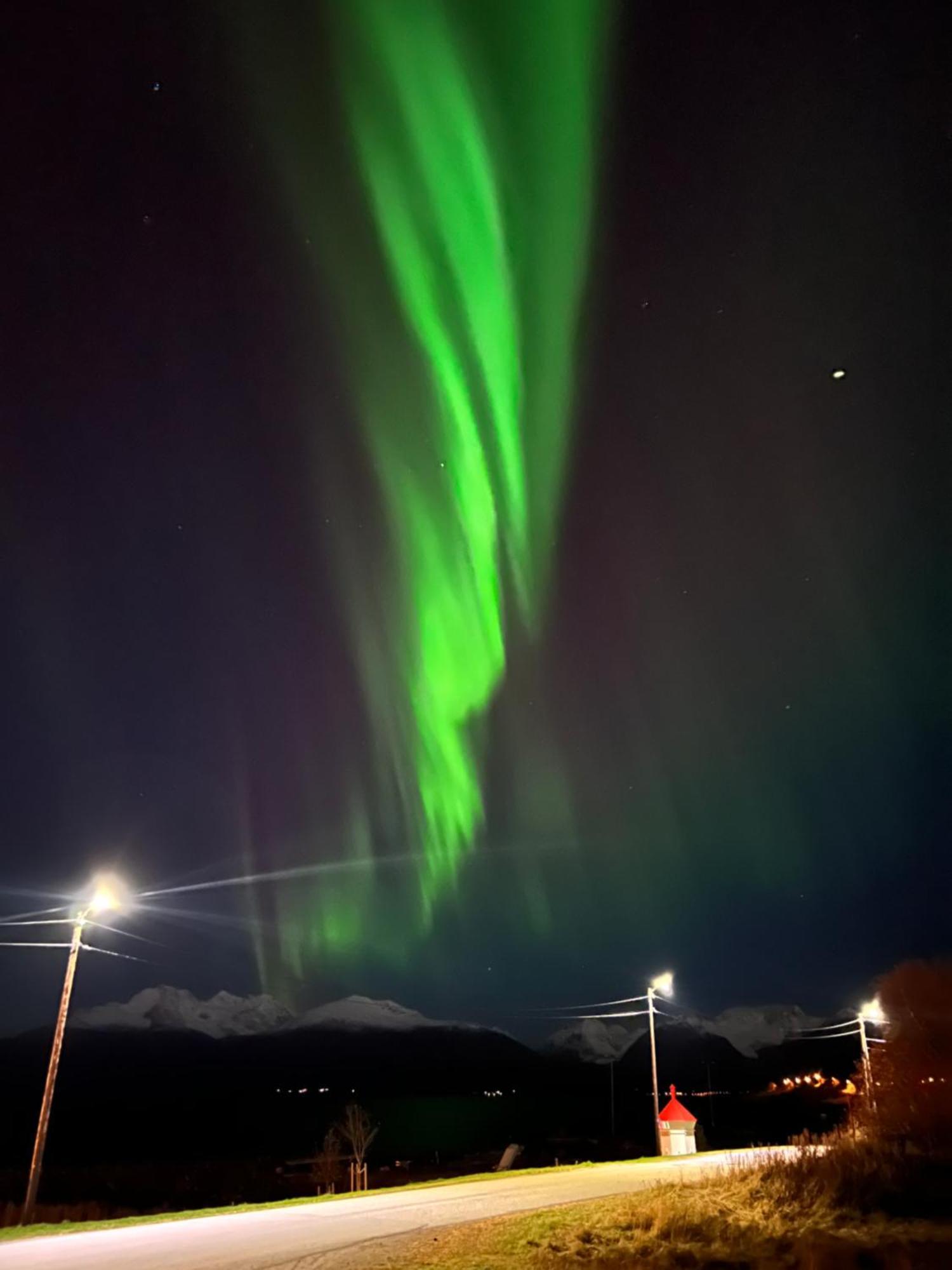Alpan Apartments, Lyngenfjord Olderdalen Eksteriør billede